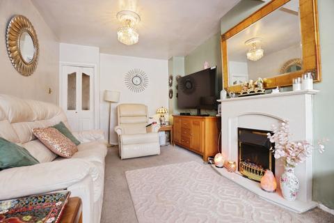 4 bedroom semi-detached house for sale, Johnson Road, Bedworth, Warwickshire, CV12