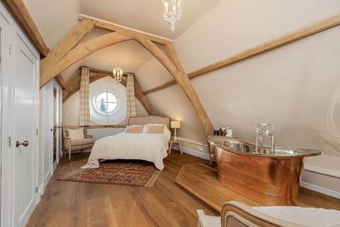 5 bedroom detached house for sale, Kettering NN14