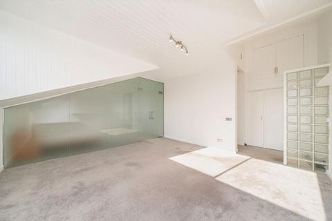1 bedroom flat for sale, Lancaster Grove, London NW3