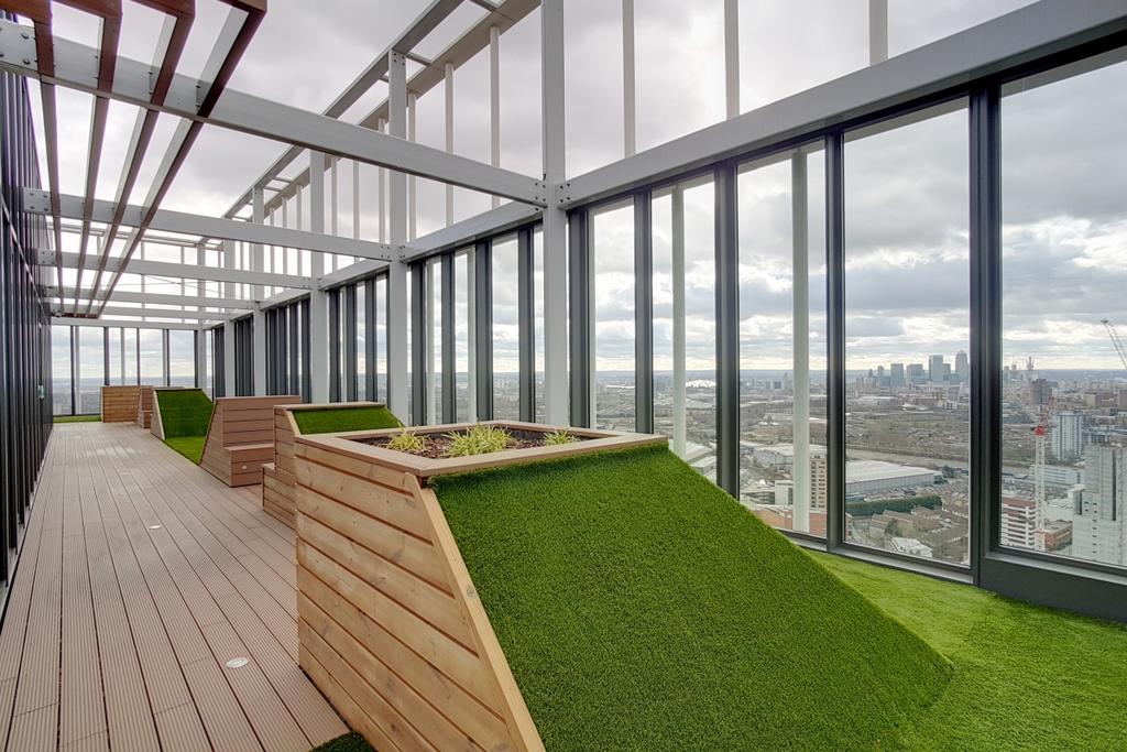 6 Roof Terrace 2