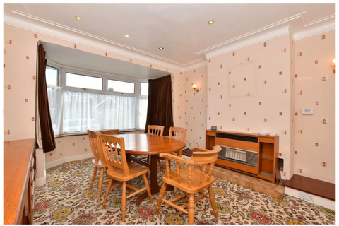 undefined, Grosvenor Drive, Hornchurch RM11