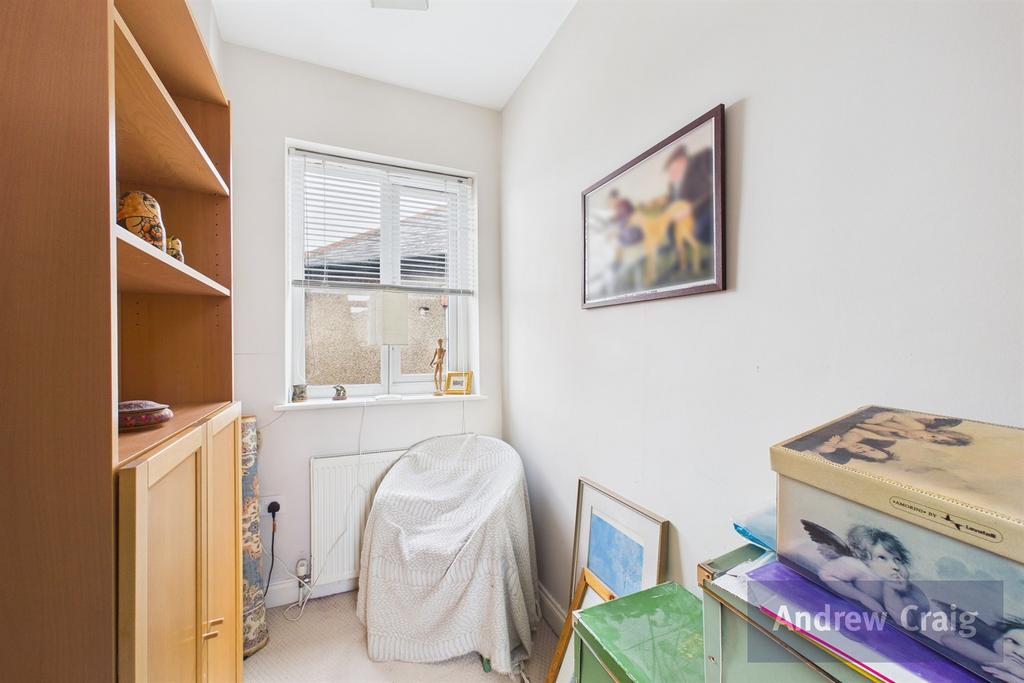 Office/Guest Bedroom