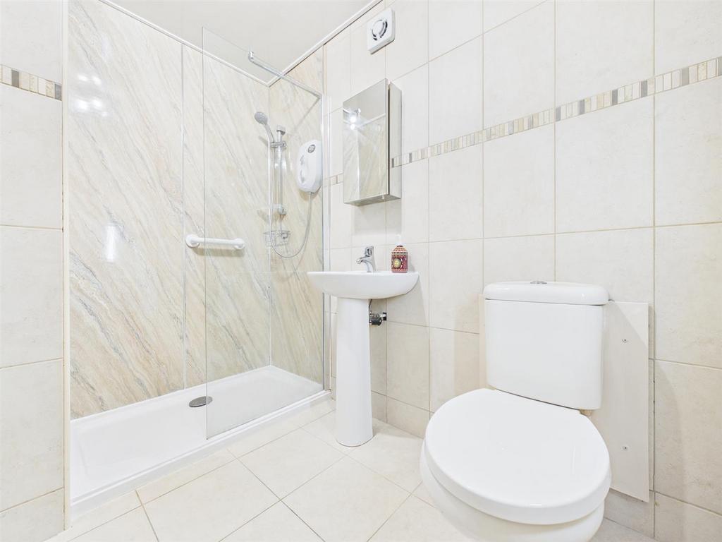Bath 2.jpg