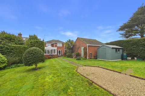 4 bedroom house for sale, Beach Road, Colchester CO5