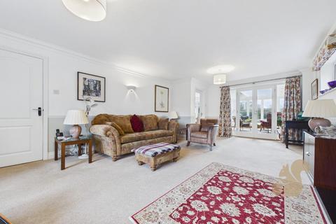 4 bedroom house for sale, Beach Road, Colchester CO5