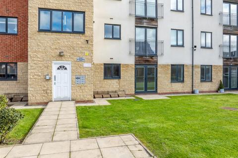2 bedroom apartment to rent, St. Michael's Vale, Hebburn, NE31
