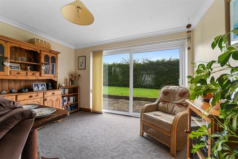 4 bedroom detached house for sale, Tawney Close, Capel St Mary