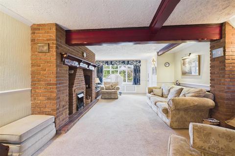 undefined, Lightwood Road, Burton-On-Trent DE13