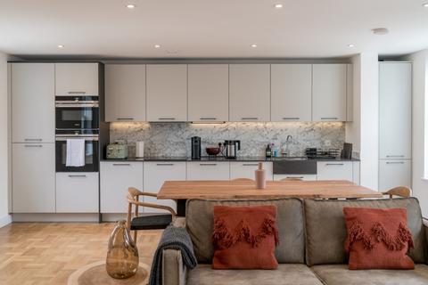 3 bedroom apartment for sale, Lisgar Terrace London W14