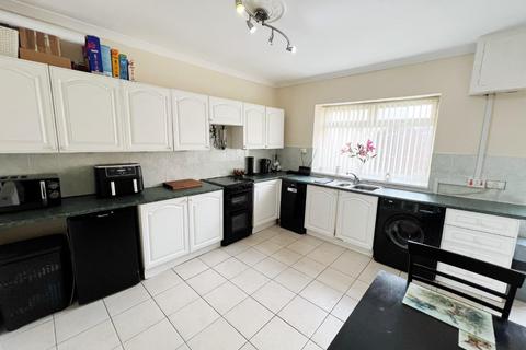3 bedroom end of terrace house for sale, Robinson Terrace, Byers Green, Spennymoor