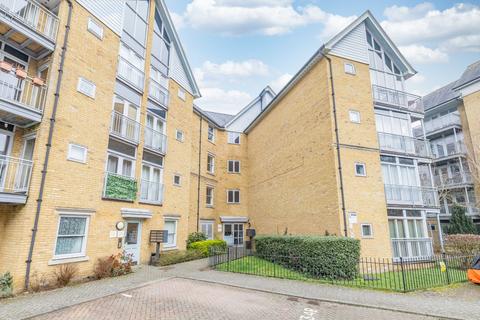 1 bedroom flat for sale, Bingley Court, Canterbury, Kent, CT1