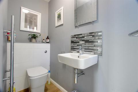 4 bedroom detached house for sale, Mulberry Close, Tring