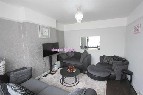 6 bedroom terraced house for sale, East Ham E6