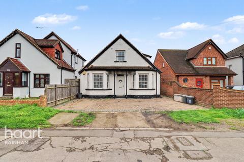 undefined, Upminster Road North, Rainham, RM13 9RY