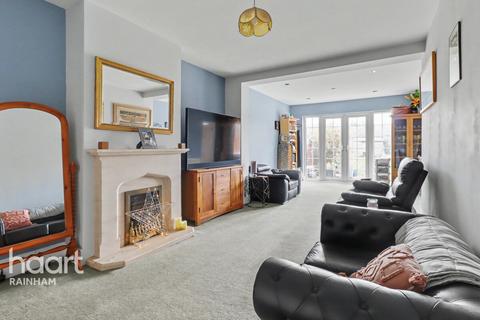 undefined, Upminster Road North, Rainham, RM13 9RY