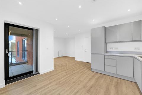 undefined, 1A Spring Gardens, Romford RM7