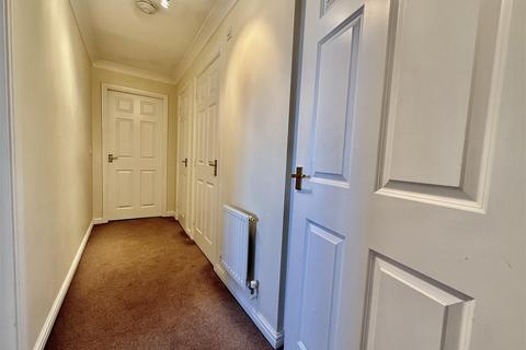 2 bedroom flat for sale, Bridges View, Gateshead
