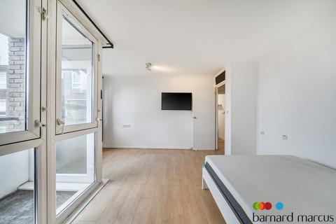 2 bedroom apartment to rent, Wynyatt Street, LONDON