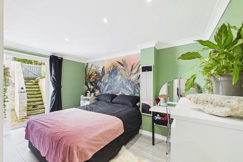 2 bedroom flat for sale, Ethelbert Road, Margate, CT9