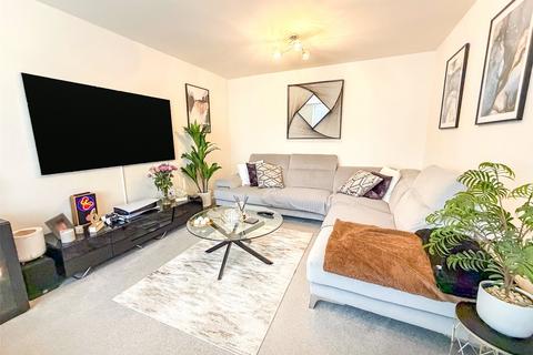 4 bedroom detached house for sale, Montgomery Avenue, Aldershot GU11