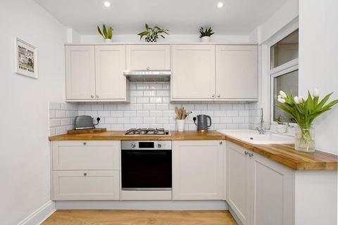 2 bedroom property for sale, Exeter Street, Teignmouth, TQ14