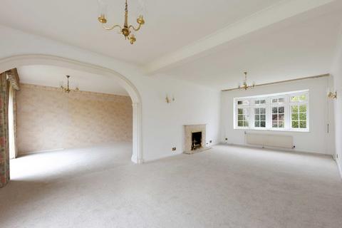 4 bedroom detached house for sale, Holly Close, Farnham Common, Buckinghamshire, SL2