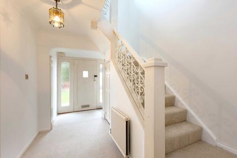 4 bedroom detached house for sale, Holly Close, Farnham Common, Buckinghamshire, SL2