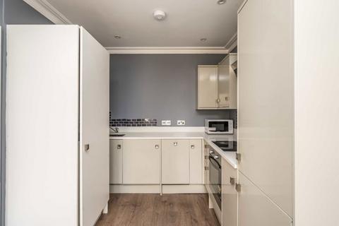 1 bedroom flat to rent, High Street, CROYDON CR0