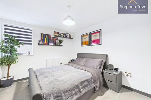 2 bedroom flat for sale, New South Promenade, Blackpool, FY4