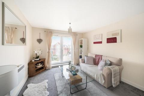 2 bedroom flat for sale, Gordon Woodward Way,  Oxford,  OX1