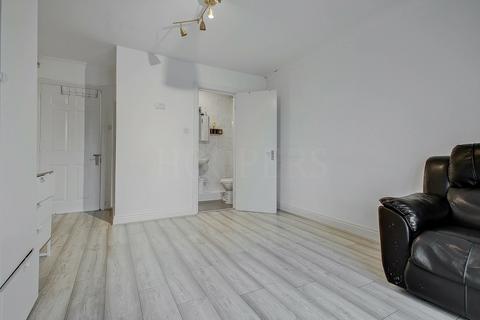 undefined, Burnley Road, London, NW10