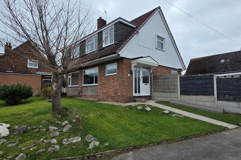 3 bedroom semi-detached house for sale - Churchill Crescent, Marple