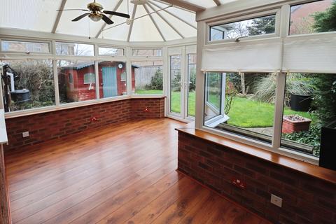 3 bedroom semi-detached house for sale, Radley Drive, Nuneaton CV10