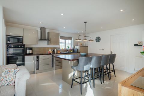 undefined, Kempsey, Worcester WR5