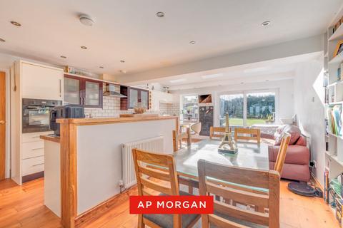 3 bedroom semi-detached house for sale, Augustine Avenue, Studley, Warwickshire, B80