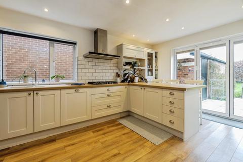 4 bedroom semi-detached house for sale, Longdales Road, Lincoln, LN2
