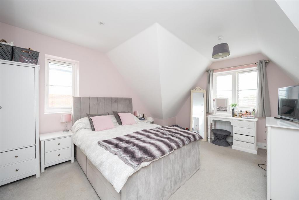 Main Bedroom