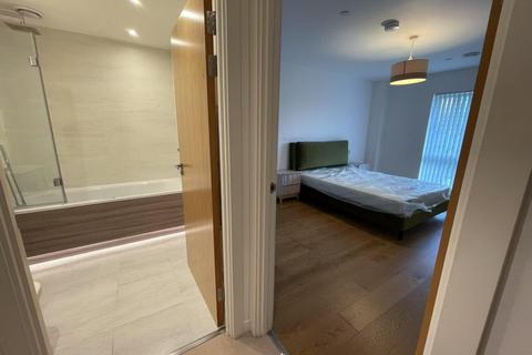 2 bedroom apartment to rent, Thonrey Close, Colindale Gardens, Colindale NW9