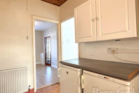 undefined, Great Gardens Road, Hornchurch, RM11