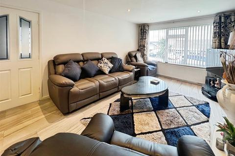 undefined, Lichfield Mount, Bradford BD2