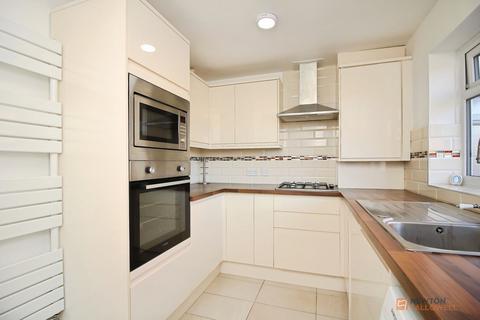 2 bedroom detached bungalow for sale, Gardenfield Road, Leicester, LE4