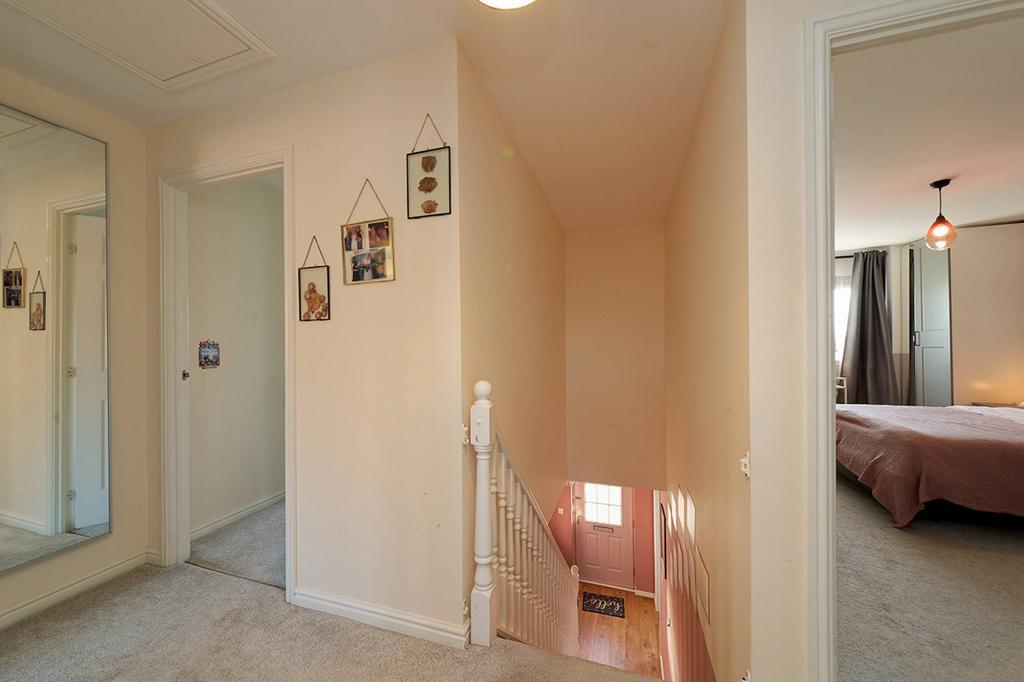 MFL4253957 539.jpg