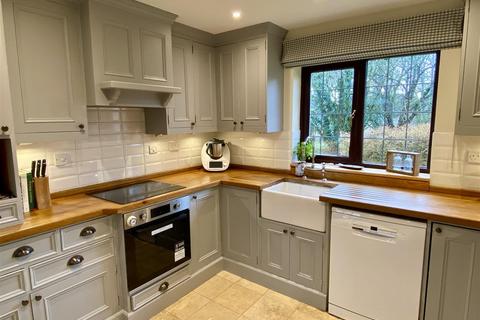 3 bedroom detached house for sale, 3 St. Marys Close, Lower Swell