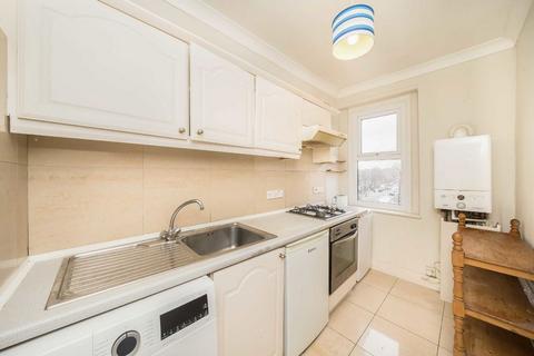 1 bedroom flat to rent, Garratt Lane, London SW18