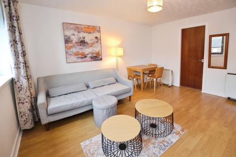 2 bedroom flat to rent, St Leonards Street, Newington, Edinburgh, EH8