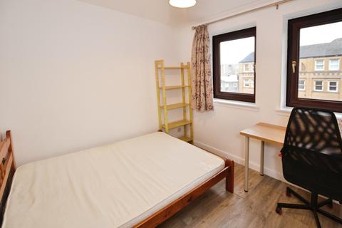 2 bedroom flat to rent, St Leonards Street, Newington, Edinburgh, EH8