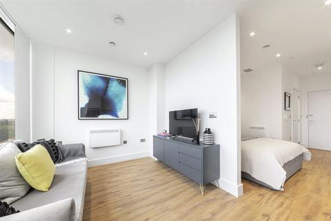undefined, West Gate, London W5