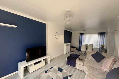 3 bedroom house to rent, Deedmore Road, Coventry