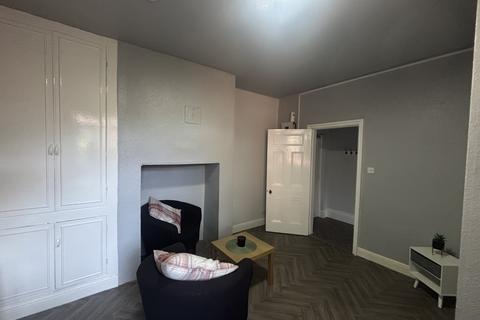 1 bedroom flat to rent, Chestnut Grove, Nottingham, NG3