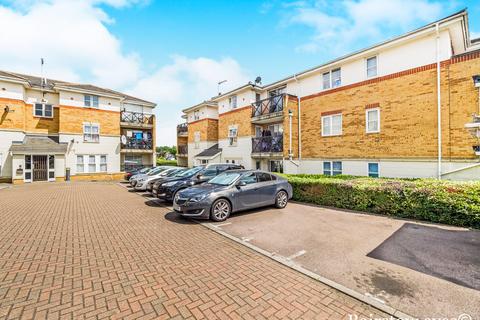 2 bedroom flat to rent - Champness Road, Barking, IG11